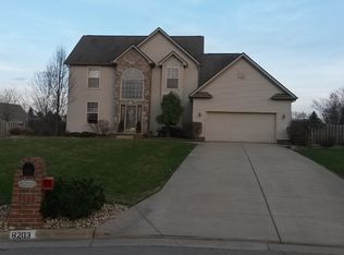 8203 Valiant Dr, Poland, OH