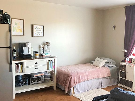 3rd image of 6606 W Windsor Ave APT E2