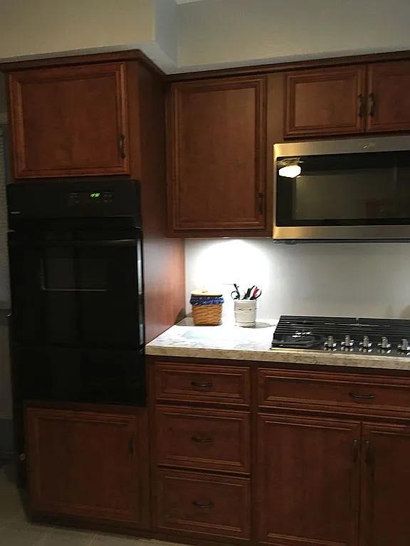 315 Folkstone Way photo 1