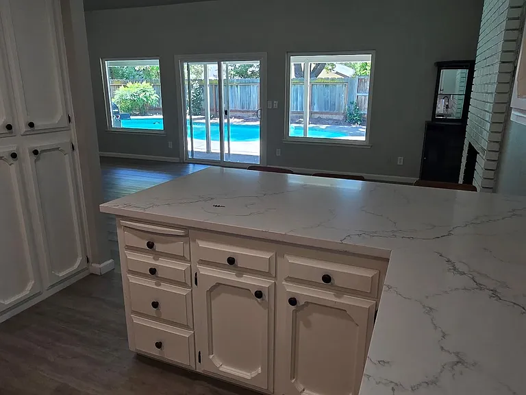 3289 E Paul Ave — Photo 16