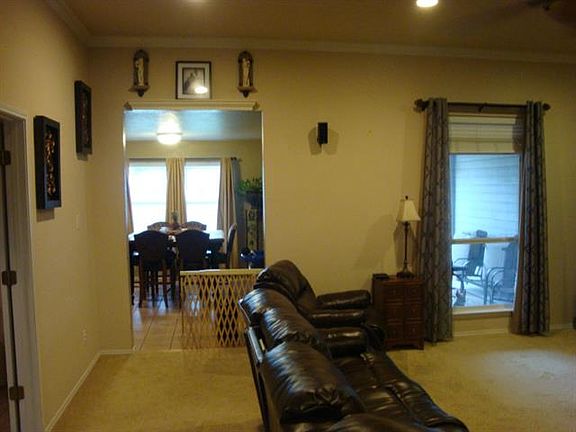 5th image of 713 Blue Marlin Dr