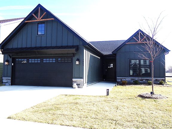 4th image of 7063 Fowler Dr