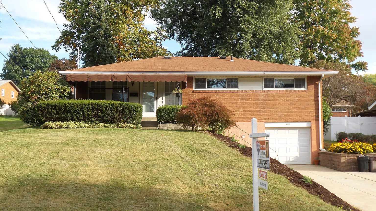 3757 Evergreen Dr photo 1