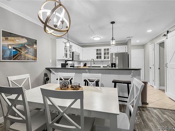 2nd image of 4897 Bridgepointe Dr Unit 311