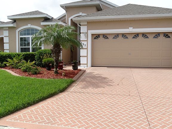 3rd image of 237 Fleming Ln
