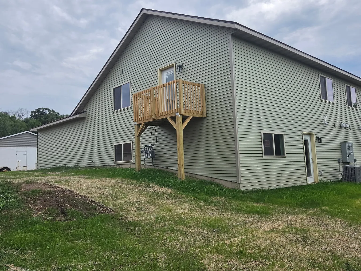 12178 Willow Ln — Photo 2