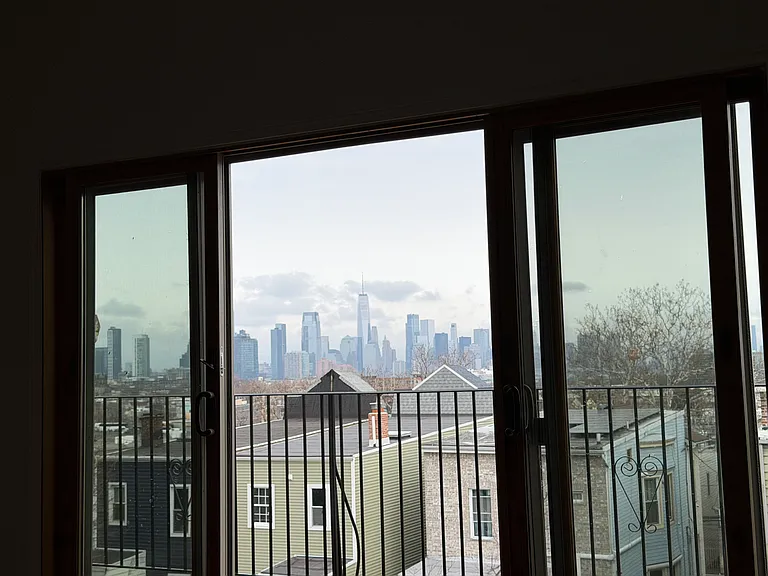 192 Arlington Ave #2 — Photo 10