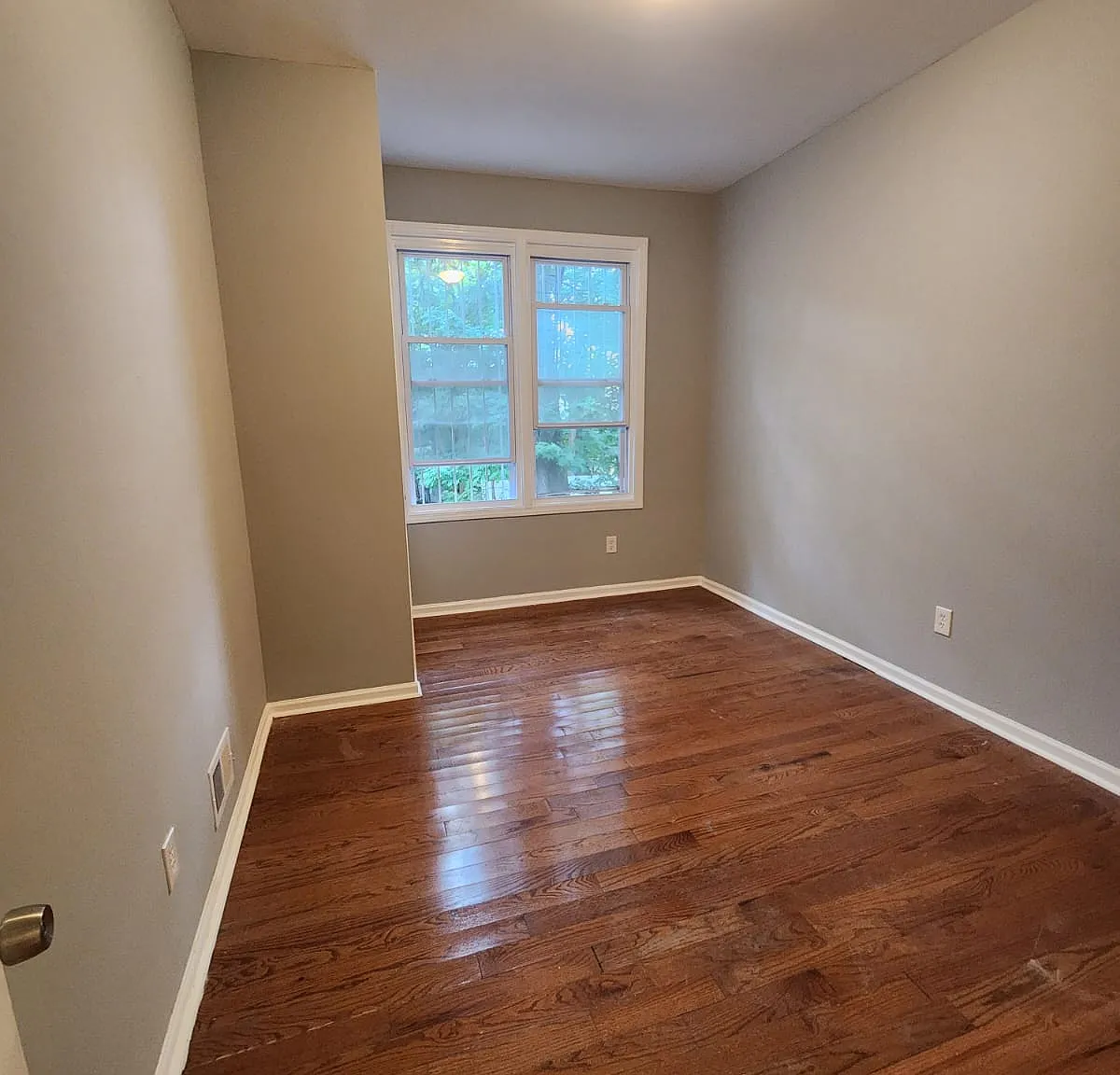 2 bed, $1,850 — Photo 4