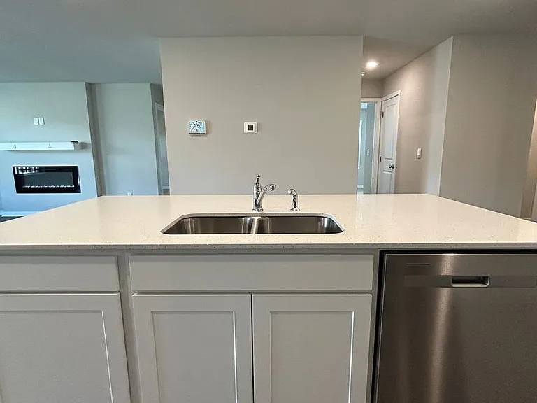 12660 S 204th Ave — Photo 11