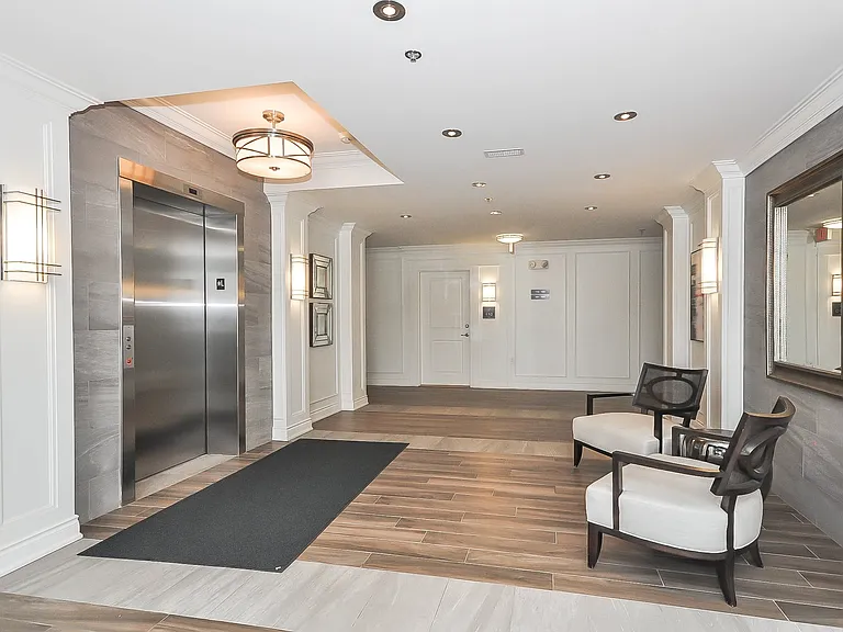 1440 Gordon St #305 — Photo 11