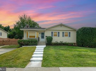 1009 Julian Pl, Rockville, MD