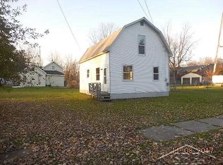 317 E Belle Ave, Saint Charles, MI