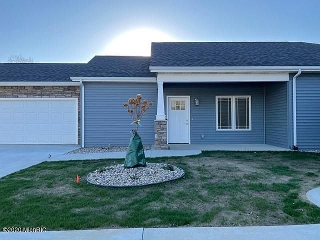 1st image of 102 Lexington Pointe Dr #23