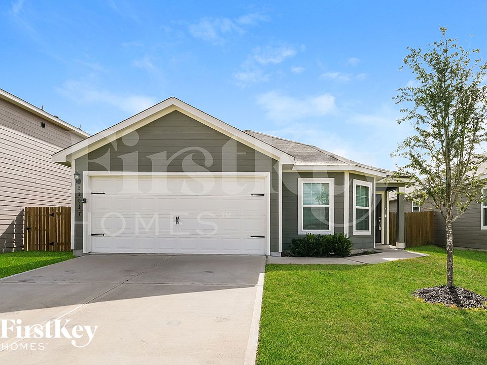 1st image of 22027 Ellison Dr