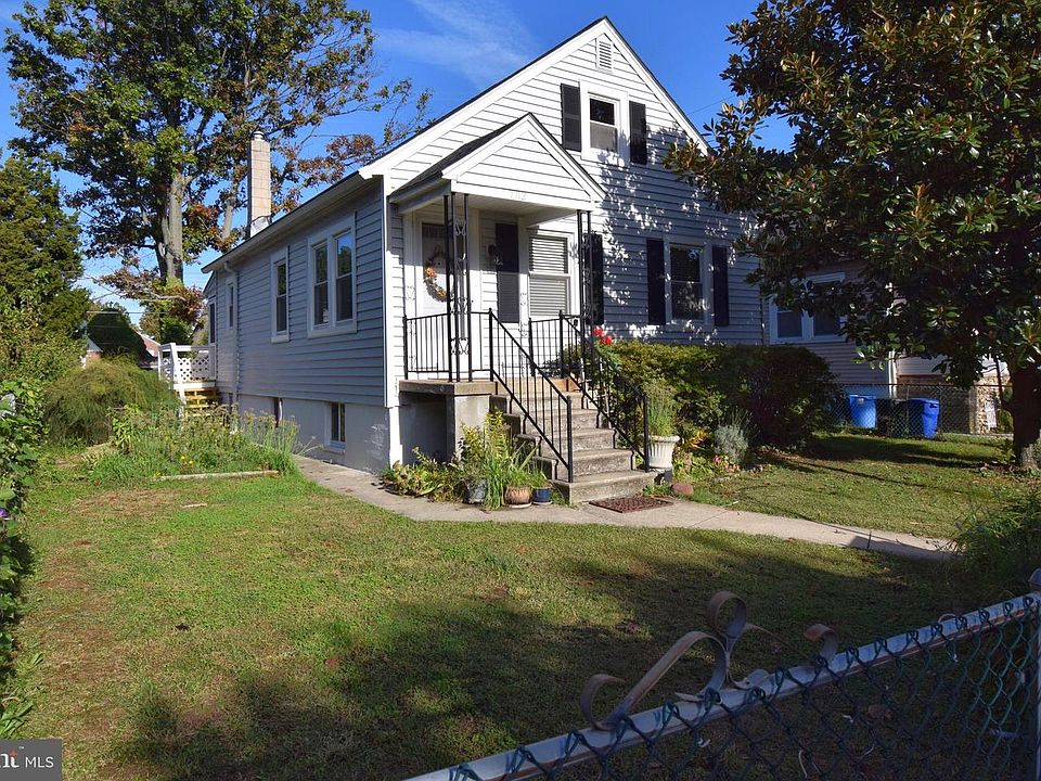 1st image of 7712 Queen Anne Dr