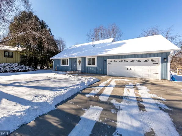 2644 Edgewood Ct, Stillwater, MN 55082