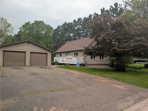 718 E 9th Street S, Ladysmith, WI 54848