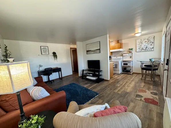 116 E Dewberry Ave #1, Omak, WA 98841