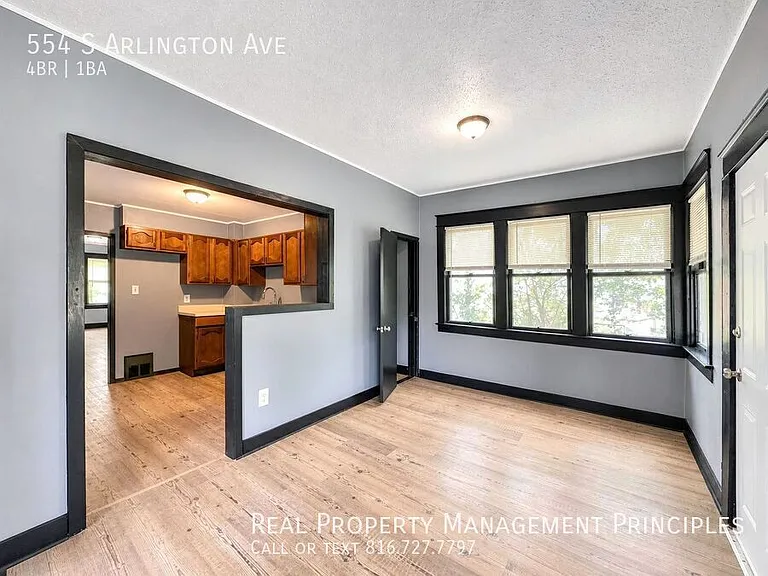 554 S Arlington Ave — Photo 4