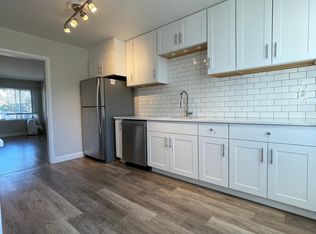 1424 N Cedar St #1424, Colorado Springs, CO 80903