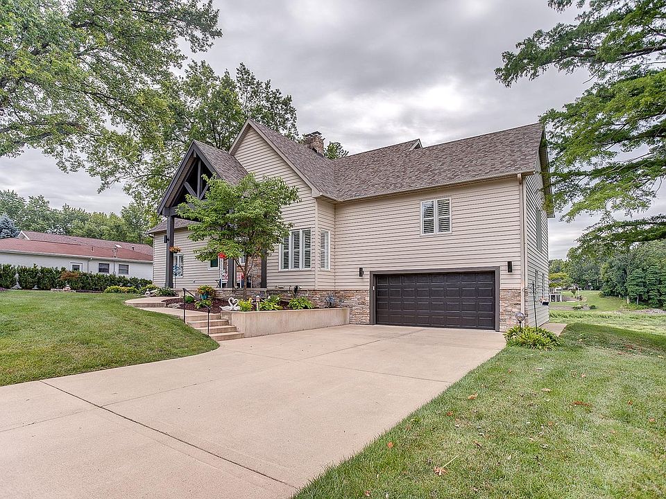 579 E Lake Dr, Edwardsville, IL 62025 Zillow
