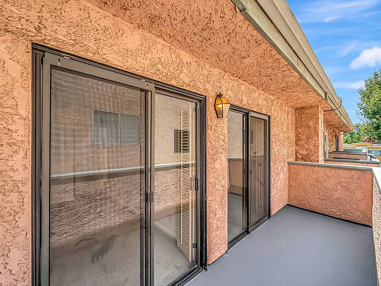 4424 Coldwater Canyon Ave #3 — Photo 39