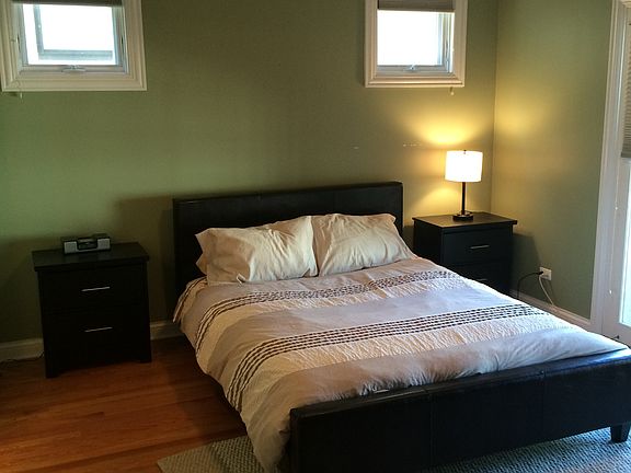 5th image of 2520 N Southport Ave #2S