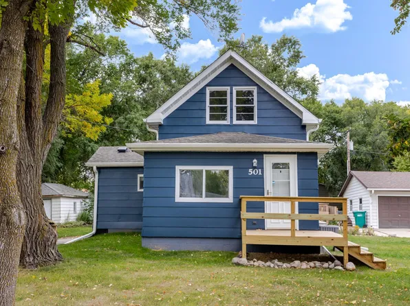 501 Nelson Dr, Horace, ND 58047