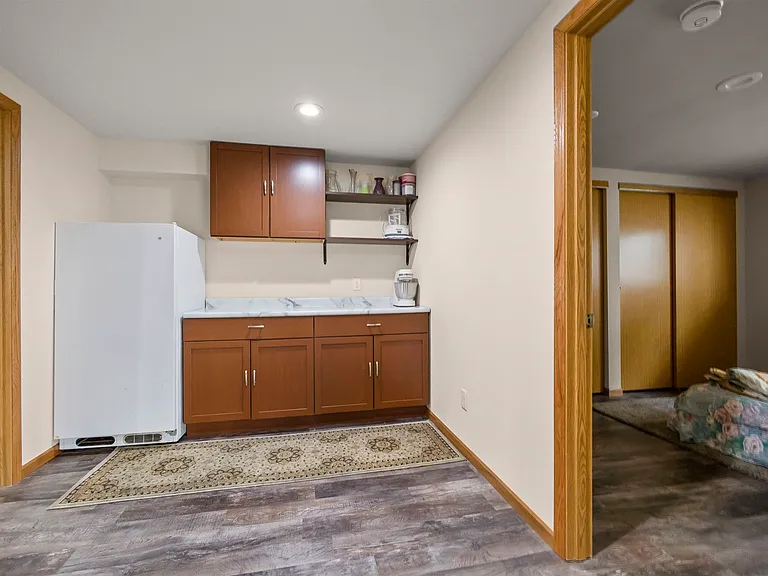 1206 Meadow Sweet Dr — Photo 25