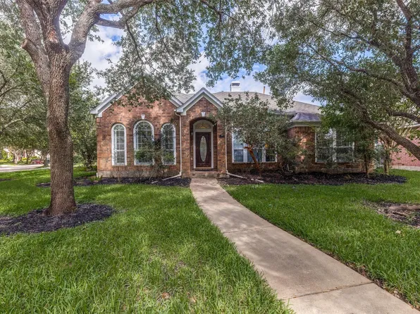 1734 Heddon Falls Dr, Sugar Land, TX 77479