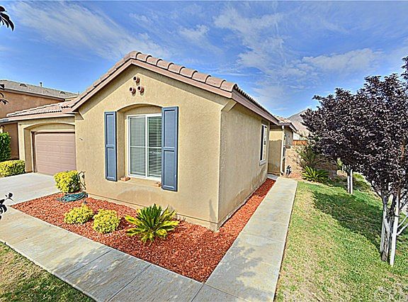 4th image of 27100 Emerald Cove Ct