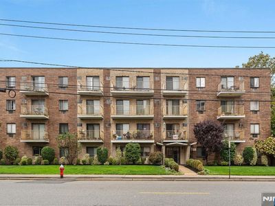 245 Anderson St APT 3A, Hackensack, NJ, 07601