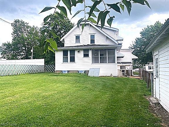 3rd image of 103 Taylor Ln