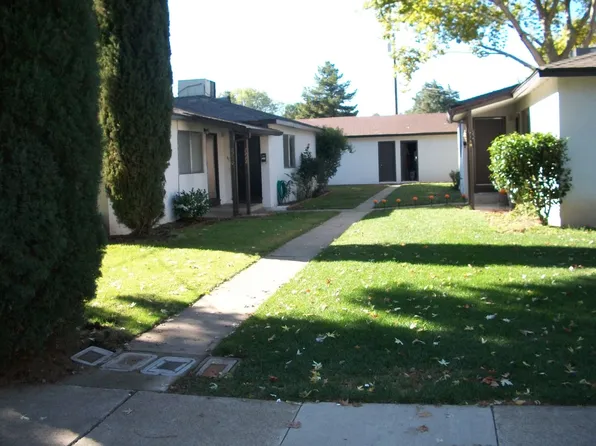 Cypress Gardens, 2190-2280 Athens Ave #2212, Redding, CA 96001