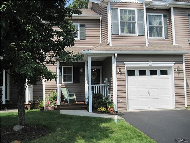 1st image of 283 Pinebrook Dr