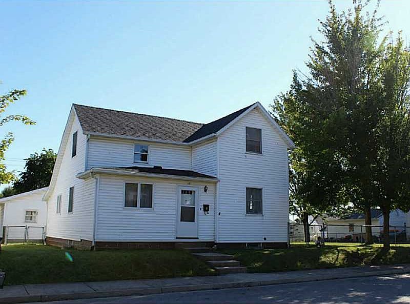 1st image of 118 Jackson St