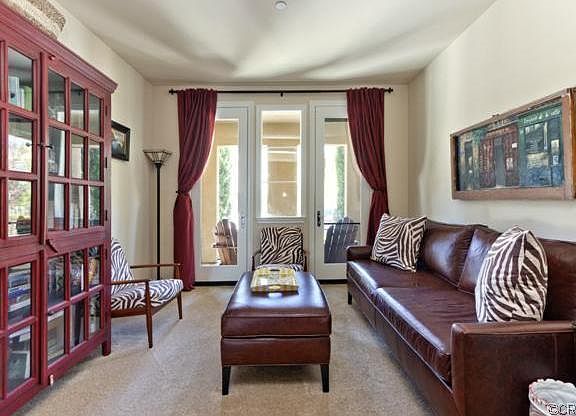 3rd image of 21 Paseo Canos