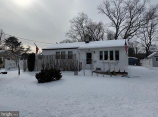 538 Lynne Dr, Clayton, NJ 08312