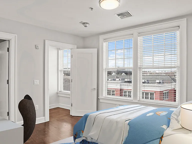 409 Greenwich Ave #A — Photo 11