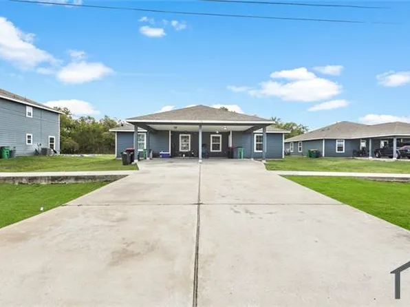 117 Craig St #A, Baytown, TX 77521