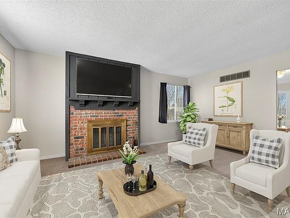 5th image of 34 Southwinds Dr