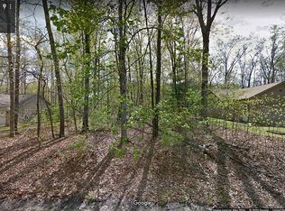 115 Camelot Ln, Crossville, TN 38558