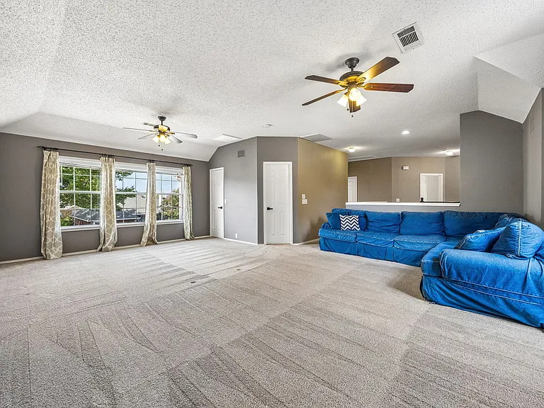 11002 Brandenberg Dr — Photo 22