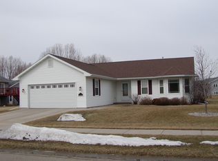 1653 Jaimee Dr, Omro, WI 54963