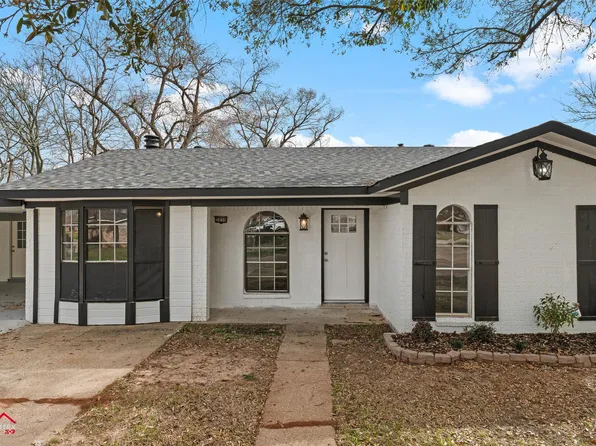 2050 Orbit Dr, Bossier City, LA 71112