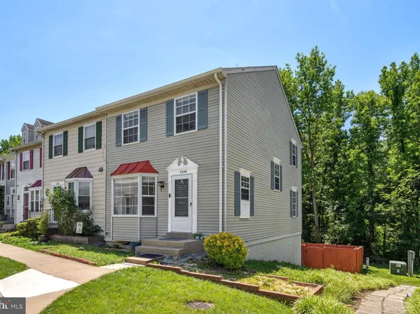 5540 Woodlawn Manor Ct, Alexandria, VA 22309