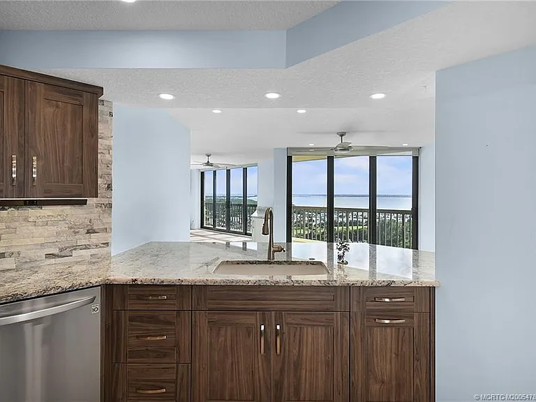 9550 S Ocean Dr #1610 — Photo 9