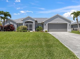 1219 SW 31st Ter, Cape Coral, FL 33914
