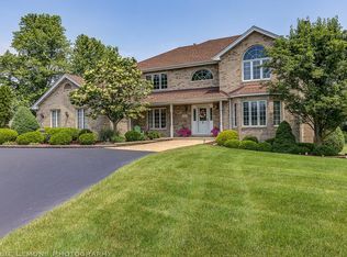 152 Galway Rd, Lemont, IL 60439