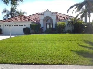 2540 SW 30th St, Cape Coral, FL 33914